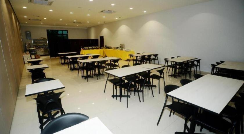 Star-Well Hotel Kuala Lipis Eksteriør bilde