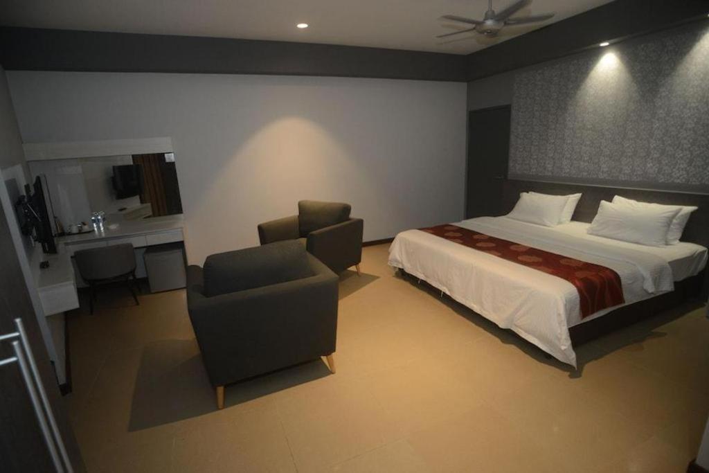 Star-Well Hotel Kuala Lipis Eksteriør bilde