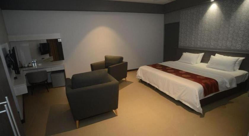 Star-Well Hotel Kuala Lipis Eksteriør bilde