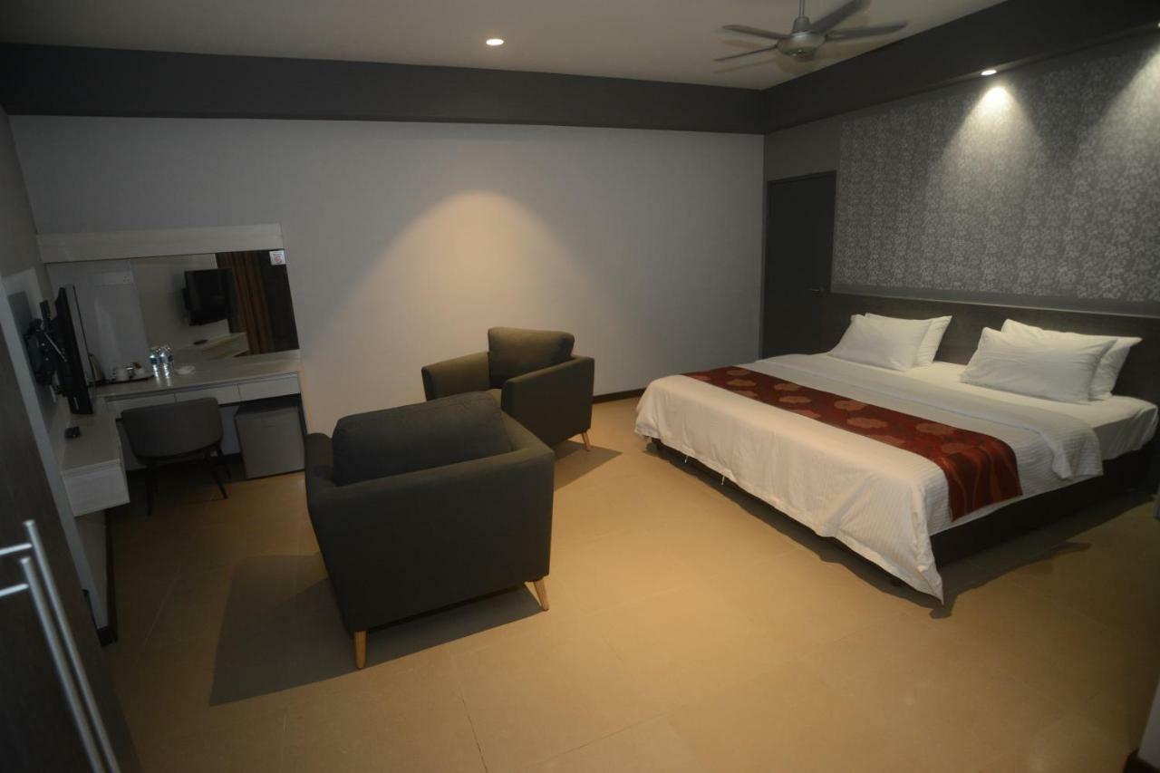 Star-Well Hotel Kuala Lipis Eksteriør bilde